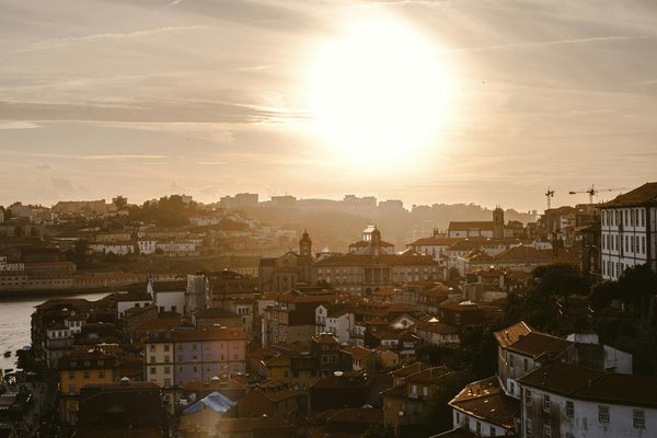 Grande trousse de toilette : avantages et caractéristiques de l'accessoire